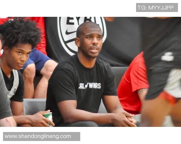 克里斯保罗:篮球场上的智者与领袖,如何影响NBA历史进程